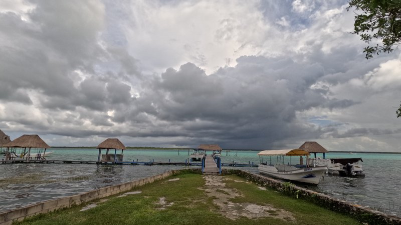Laguna de los 7 colores, Bacalar, Quintana Roo, México
